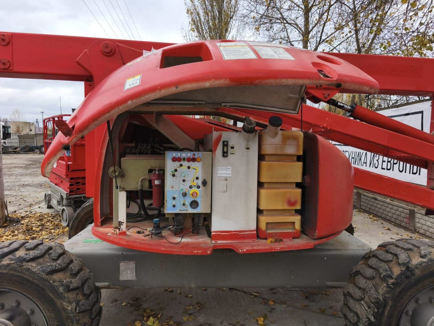 WhatsApp Image 2025-11-24 at 10.09.25 (2)