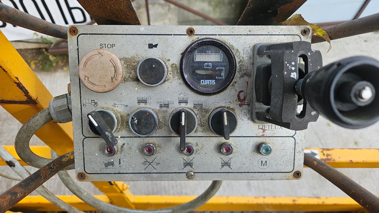 WhatsApp Image 2025-11-27 at 12.38.51 (2)