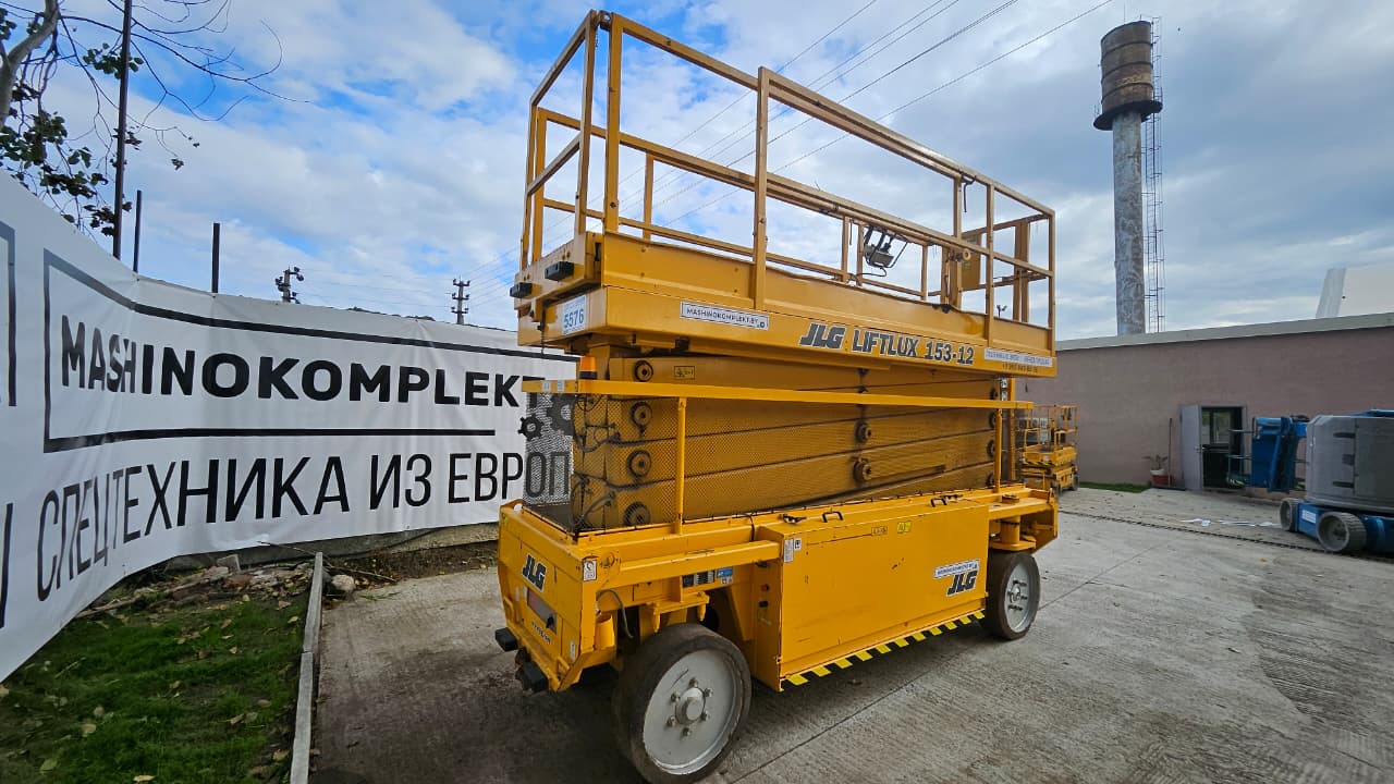 WhatsApp Image 2025-11-27 at 12.38.51 (5)