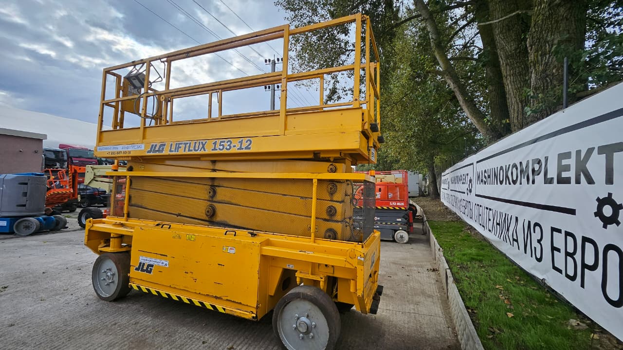 WhatsApp Image 2025-11-27 at 12.38.51 (6)