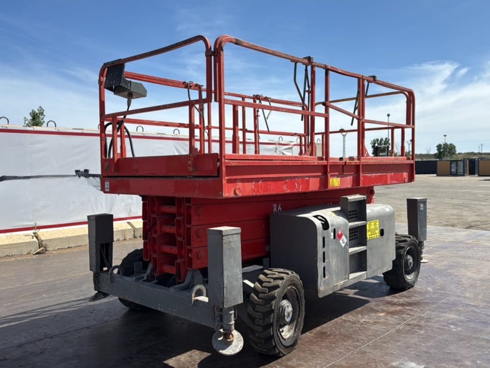 WhatsApp Image 2025-11-27 at 12.49.33