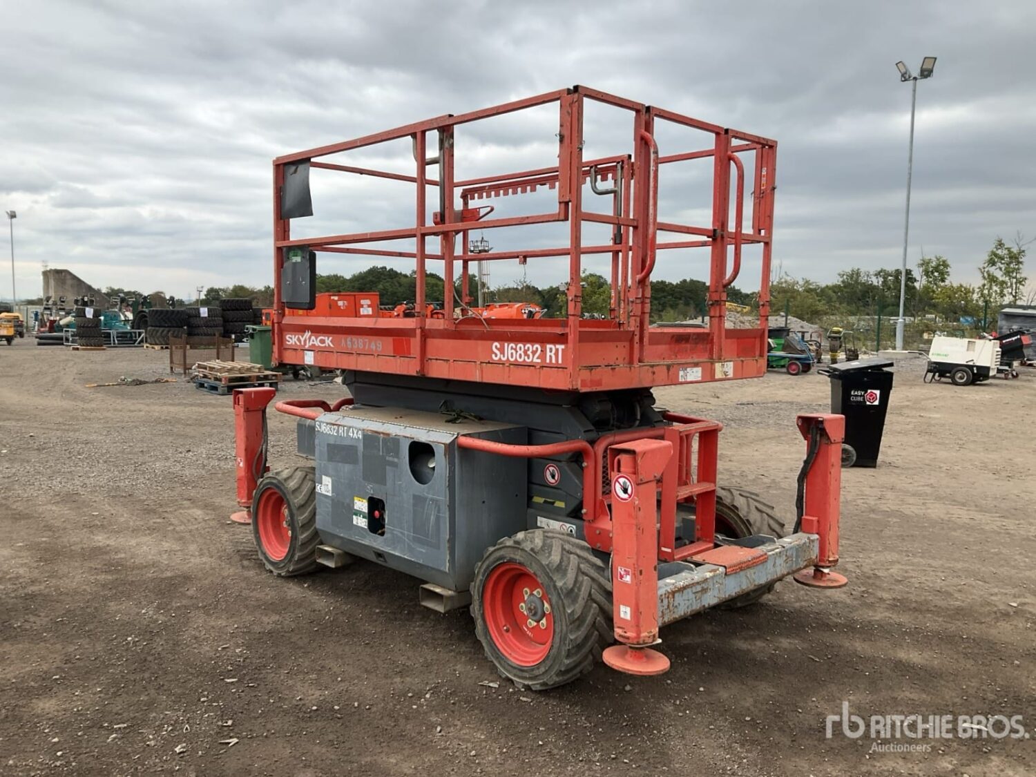 WhatsApp Image 2025-11-27 at 12.52.13