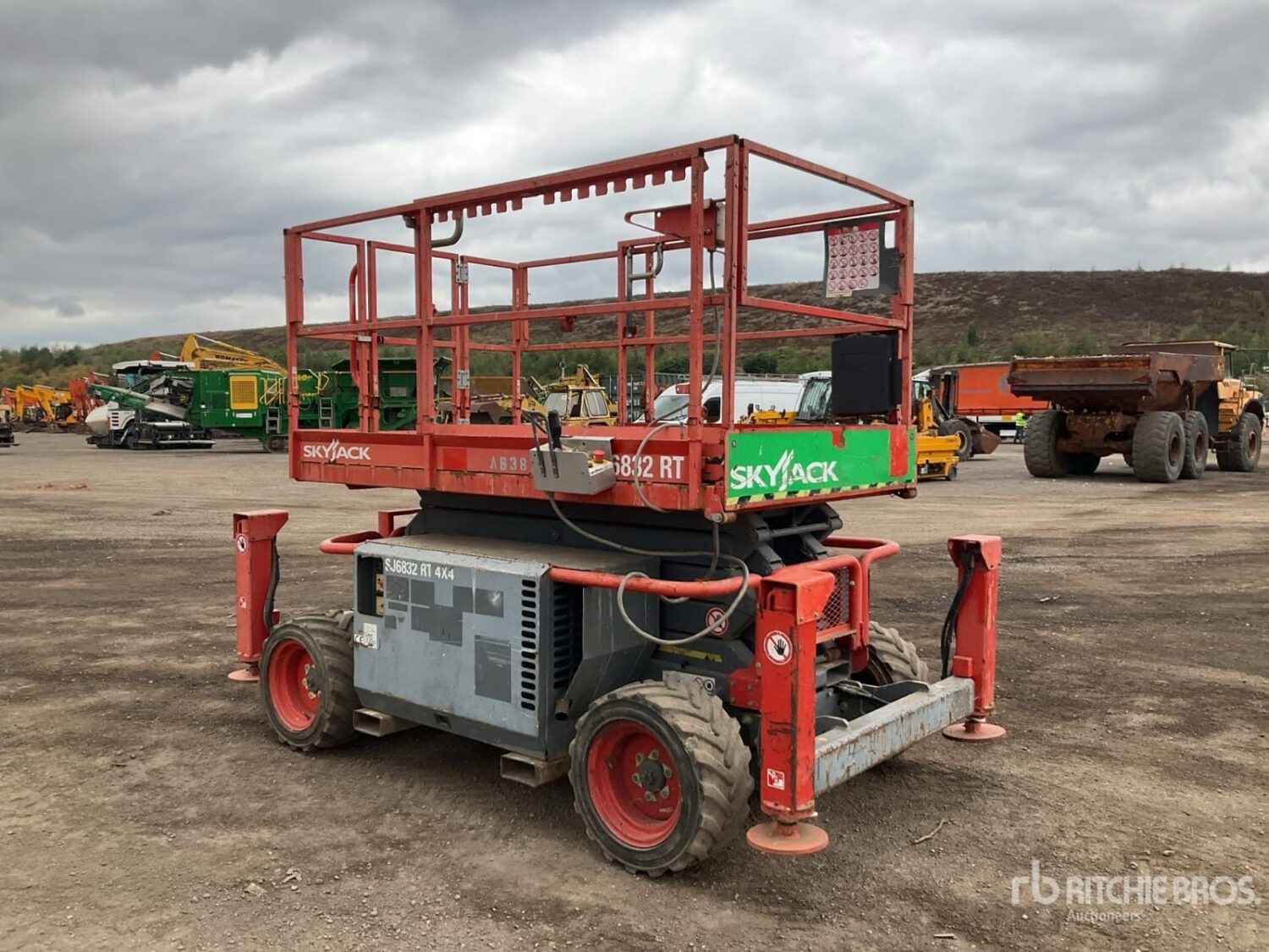 WhatsApp Image 2025-11-27 at 12.52.13 (2)