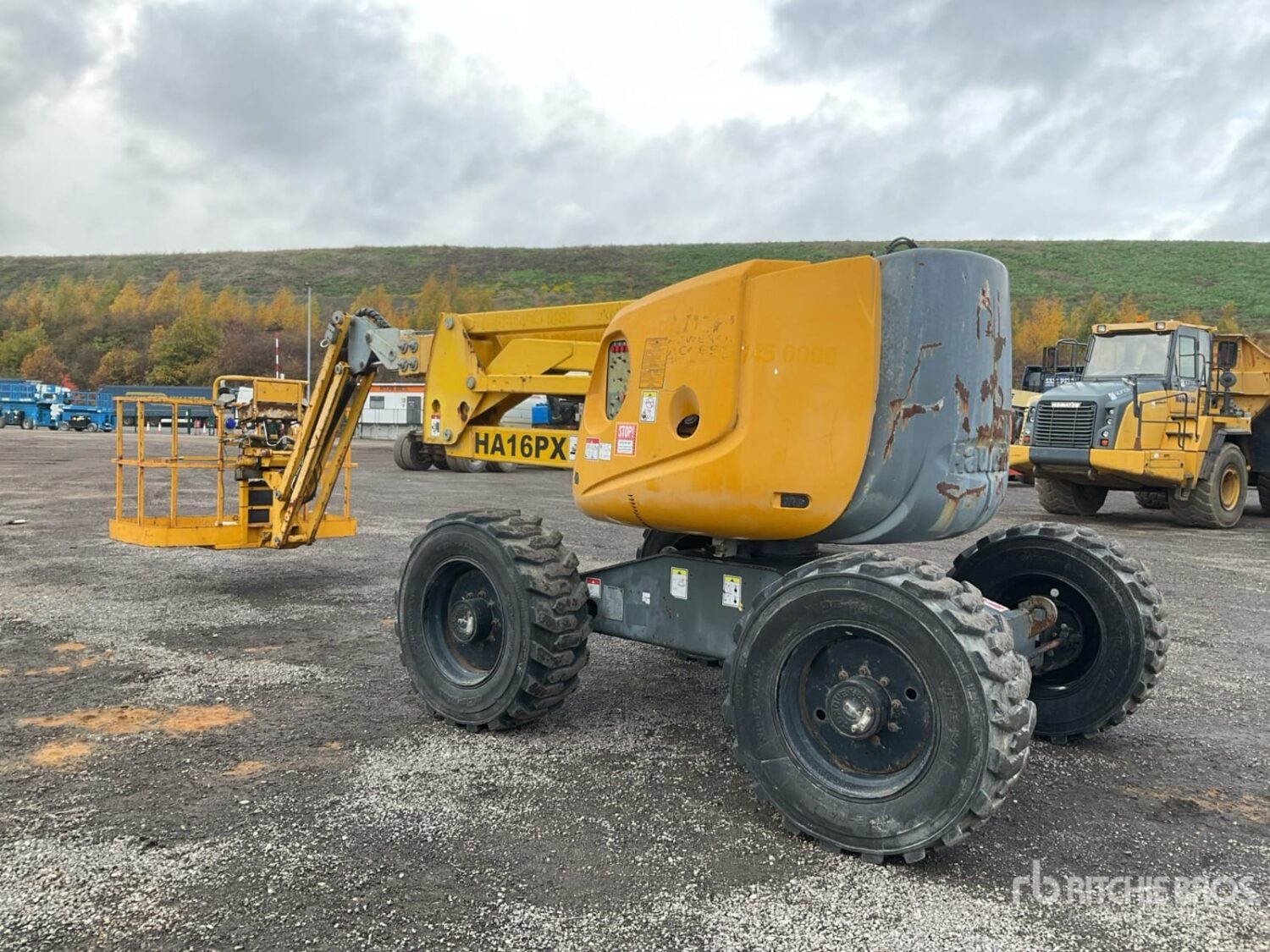 WhatsApp Image 2025-11-28 at 08.44.40 (1)