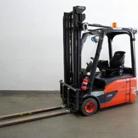 Электрический трехопорный погрузчик LINDE E 16 H/386-02 EVO в аренду в Бресте